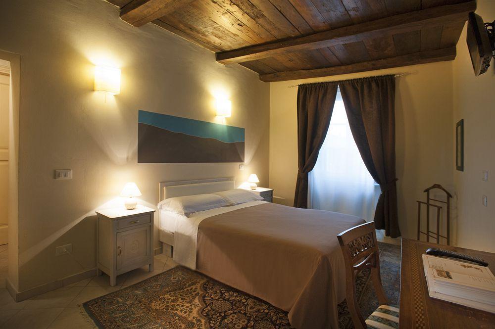 Hotel Il Campanile Cherasco Dış mekan fotoğraf